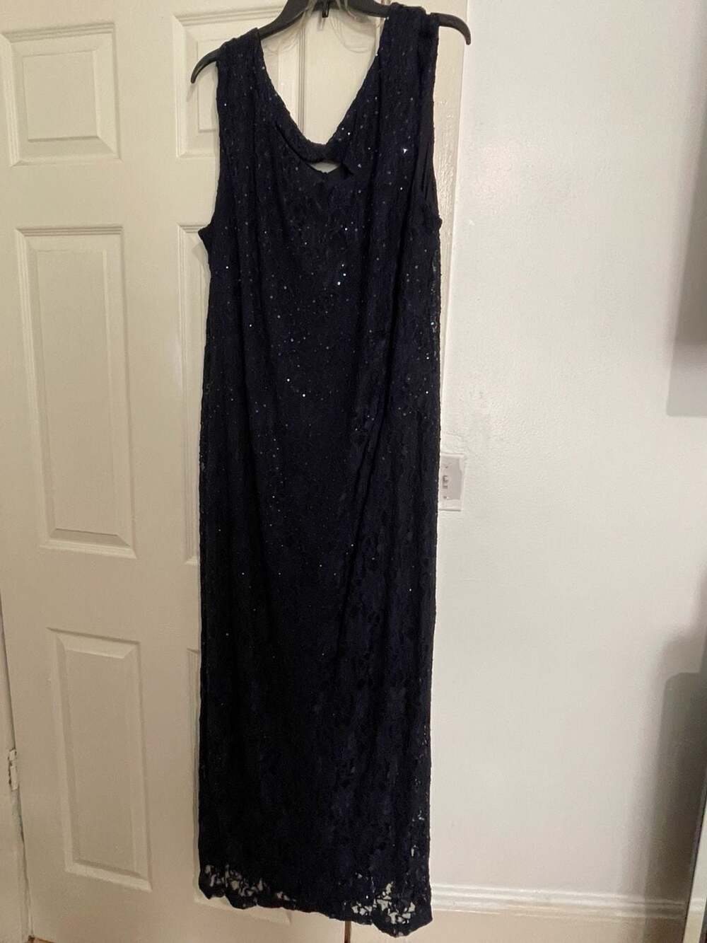 Connected Apparel Navy Blue Sequined Lace Sleeveless Long Dress Size 20W